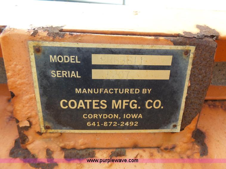 image for item J4228 2001 International 4900 dump truck