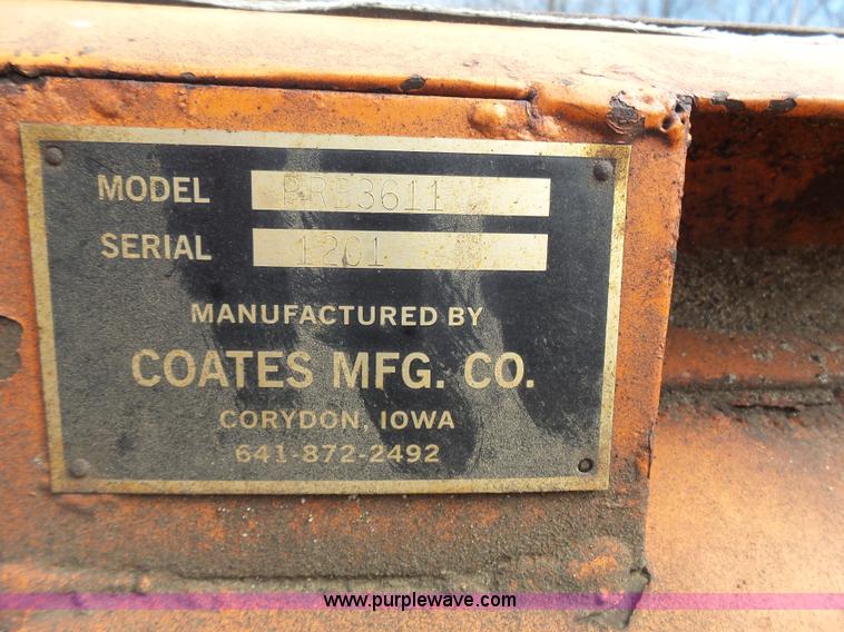 image for item J4230 2002 International 4900 dump truck