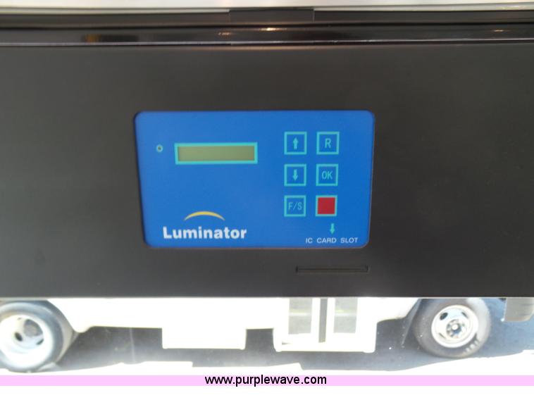 image for item J6192 2010 Ford Econoline E450 shuttle bus