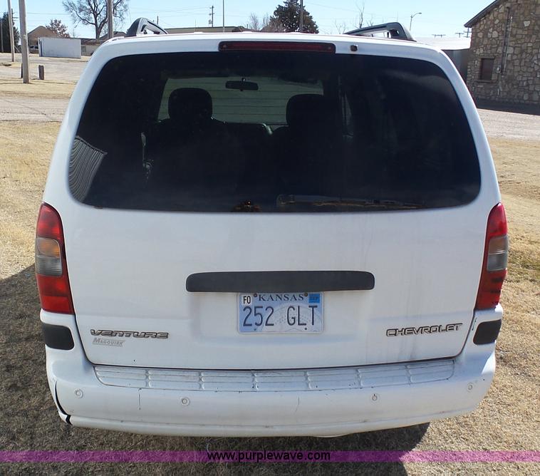 image for item J6245 2005 Chevrolet Venture LS van