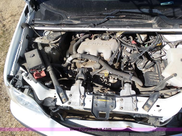 image for item J6245 2005 Chevrolet Venture LS van