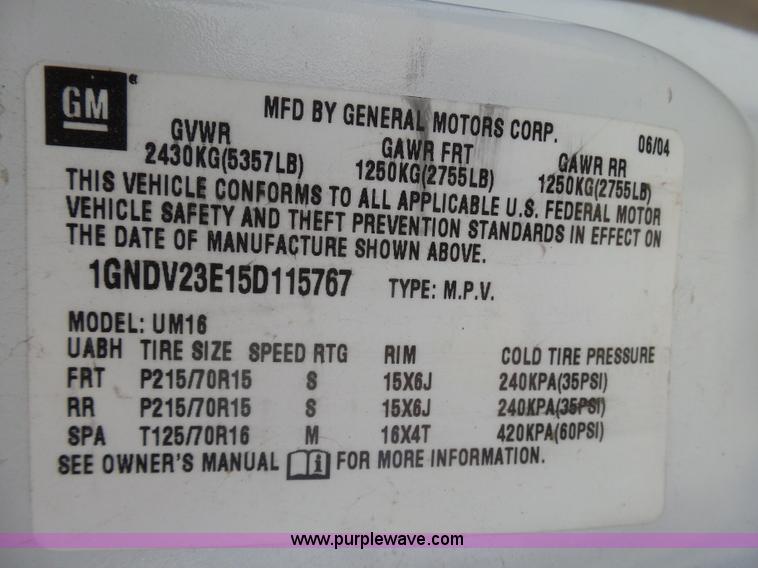 image for item J6245 2005 Chevrolet Venture LS van