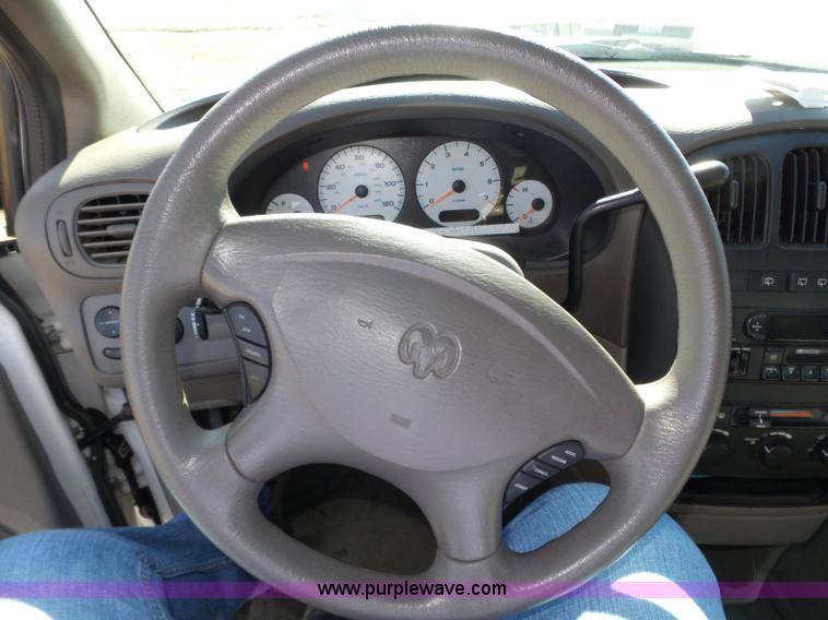 image for item J8896 2003 Dodge Grand Caravan Sport van