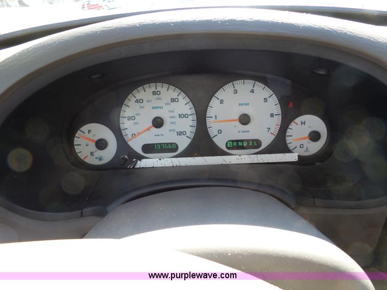 image for item J8896 2003 Dodge Grand Caravan Sport van