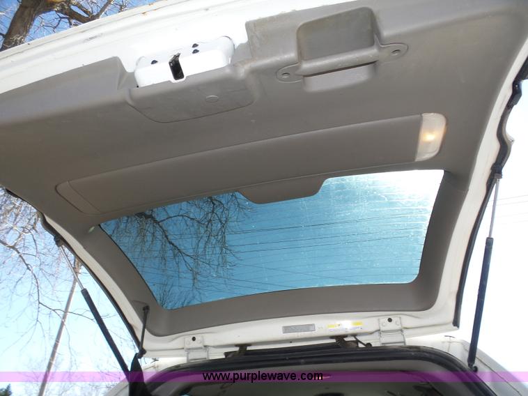 image for item J8896 2003 Dodge Grand Caravan Sport van