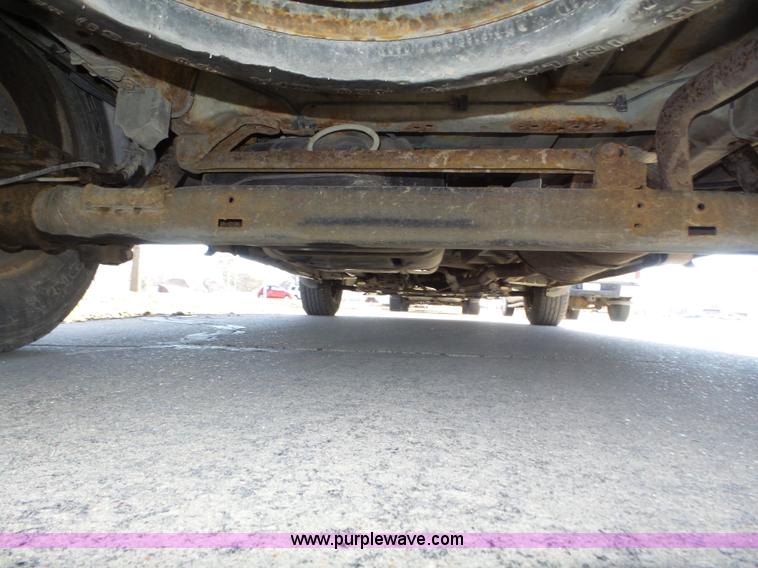 image for item J8896 2003 Dodge Grand Caravan Sport van