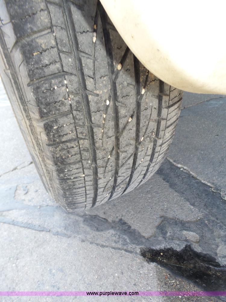 image for item J8896 2003 Dodge Grand Caravan Sport van