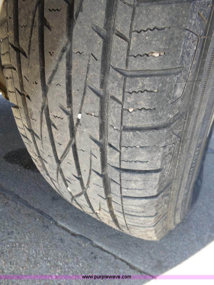 image for item J8896 2003 Dodge Grand Caravan Sport van