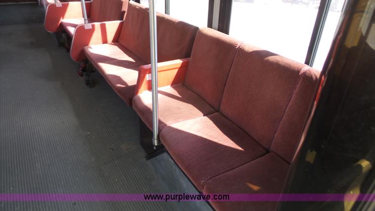 image for item K5004 1996 Gillig Phantom shuttle bus