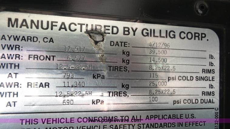 image for item K5004 1996 Gillig Phantom shuttle bus