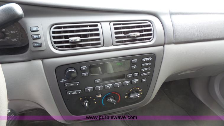 image for item K5095 2006 Ford Taurus SE