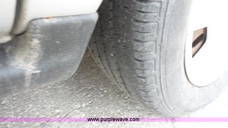 image for item K5095 2006 Ford Taurus SE