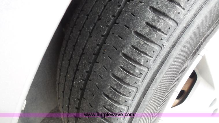 image for item K5095 2006 Ford Taurus SE