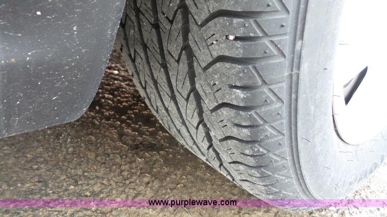 image for item K5096 2005 Ford Taurus SE