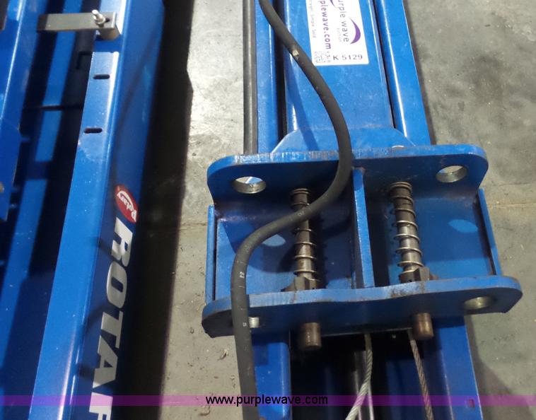 image for item K5129 Rotary automotive lift