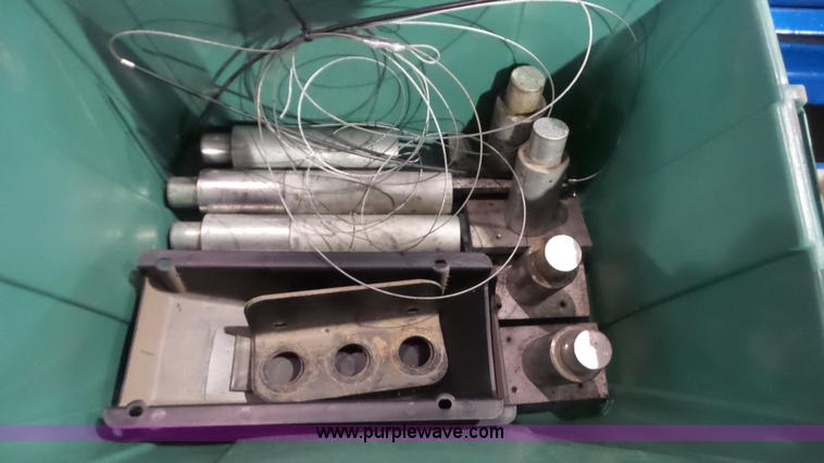 image for item K5129 Rotary automotive lift