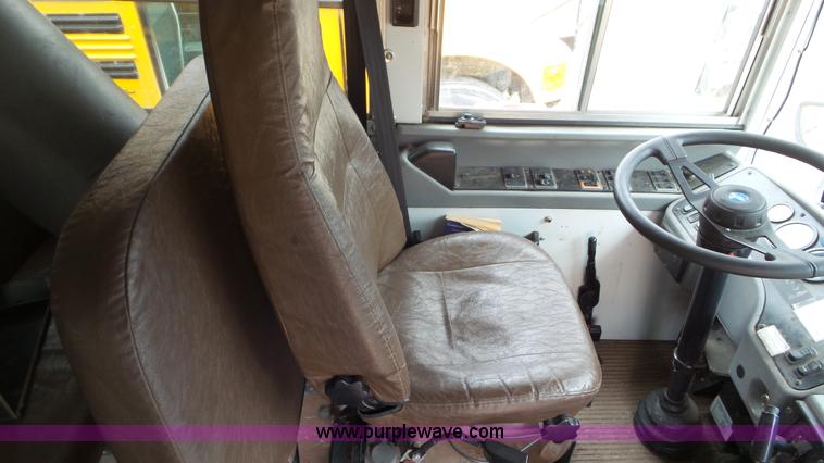 image for item K6830 2002 Blue Bird TC2000 school bus