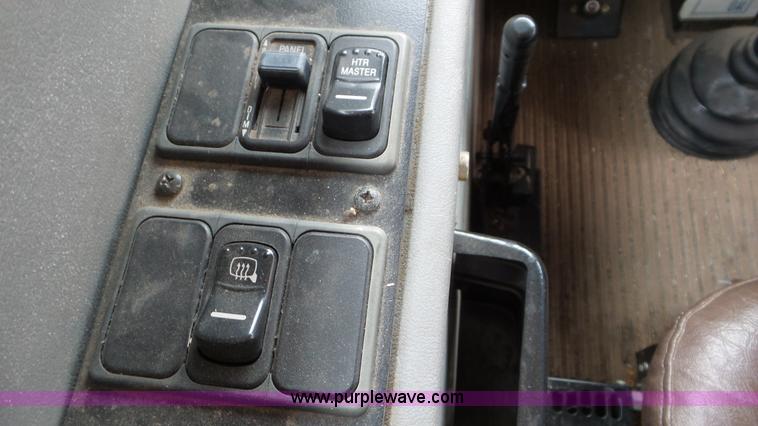 image for item K6830 2002 Blue Bird TC2000 school bus