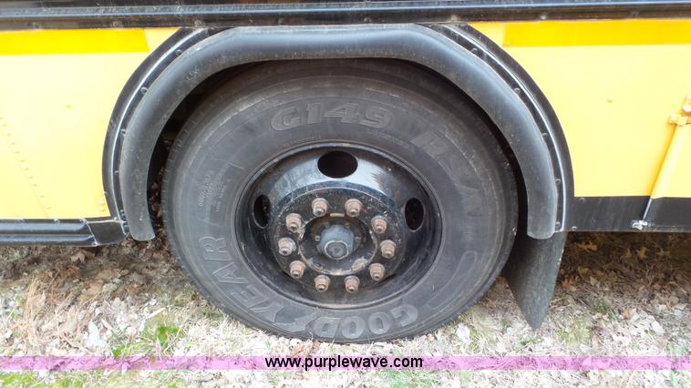 image for item K6830 2002 Blue Bird TC2000 school bus