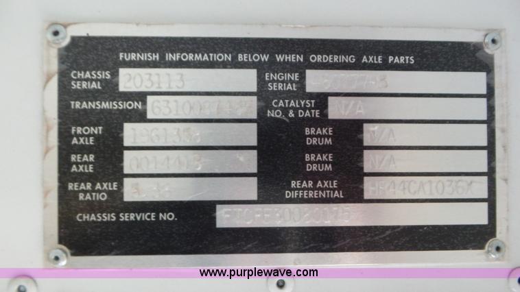 image for item K6830 2002 Blue Bird TC2000 school bus