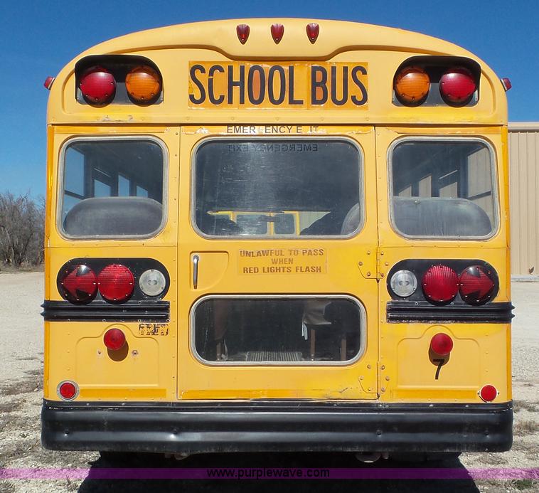 image for item K6860 1993 Chevrolet G30 school bus