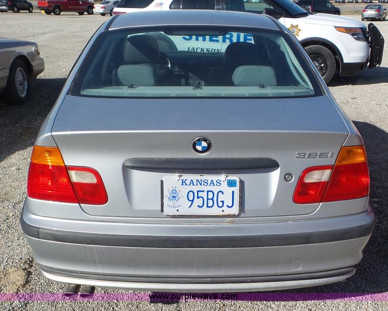 image for item K6872 2001 BMW 325i