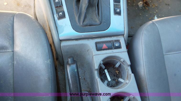 image for item K6872 2001 BMW 325i