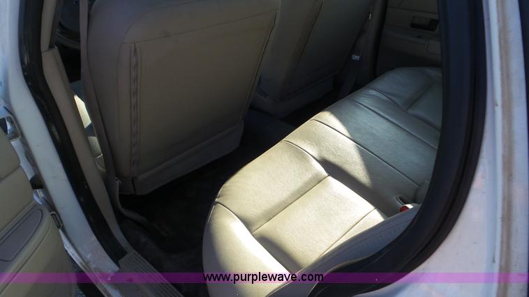 image for item K6873 2009 Ford Crown Victoria