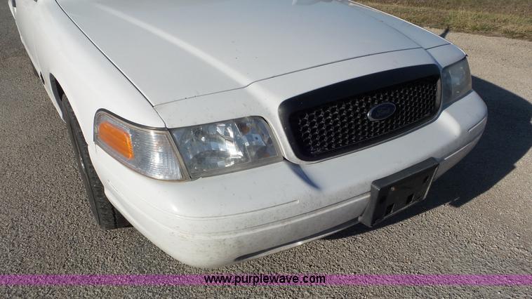 image for item K6873 2009 Ford Crown Victoria