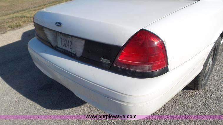 image for item K6873 2009 Ford Crown Victoria