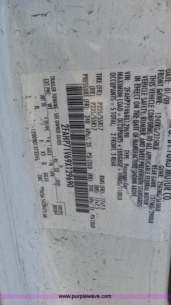 image for item K6873 2009 Ford Crown Victoria