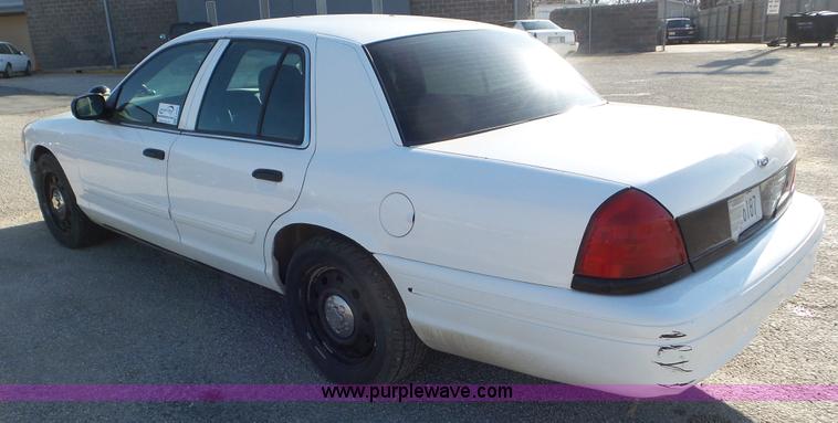 image for item K6874 2010 Ford Crown Victoria
