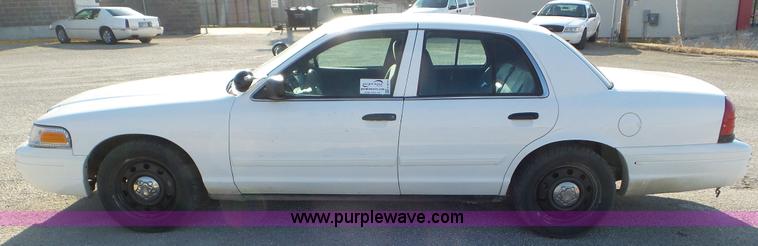 image for item K6874 2010 Ford Crown Victoria