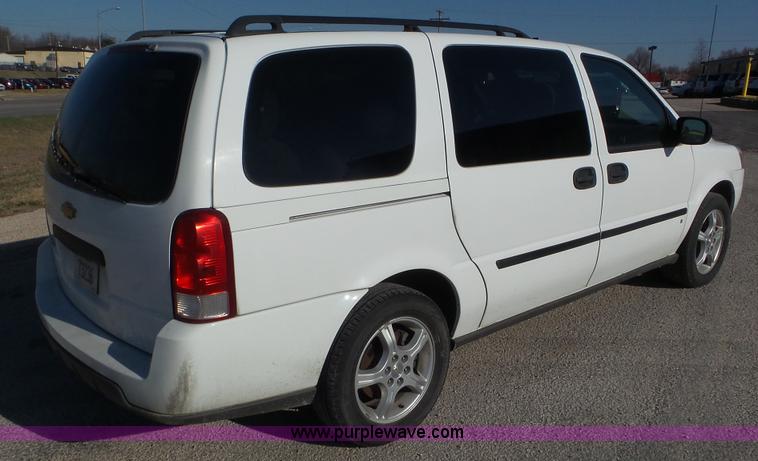 image for item K6875 2008 Chevrolet Uplander