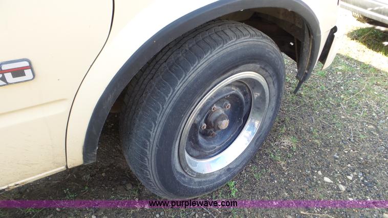 image for item K6876 1986 Chevrolet Astro