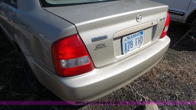 image for item K6877 1999 Mazda Protege