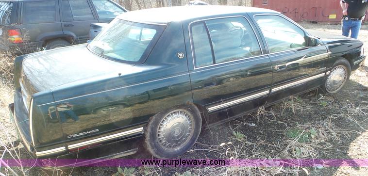 image for item K6878 1997 Cadillac DeVille