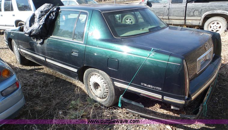 image for item K6878 1997 Cadillac DeVille