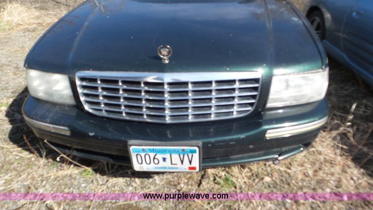 image for item K6878 1997 Cadillac DeVille
