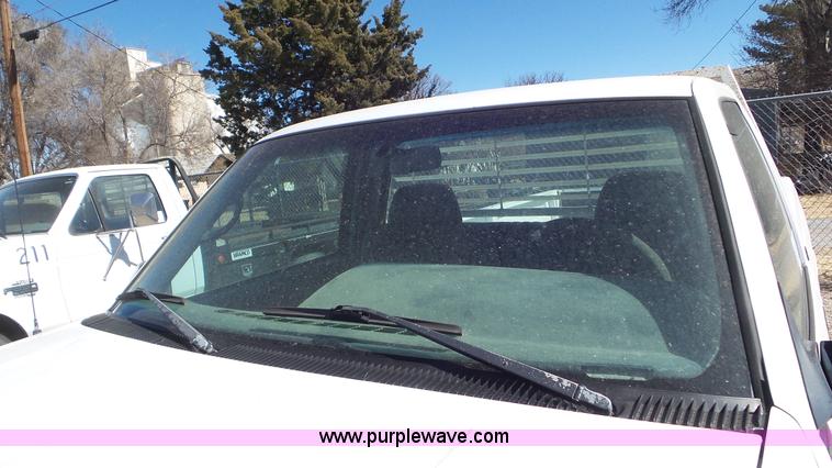 image for item K6934 1995 GMC Sierra 1500 pickup truck