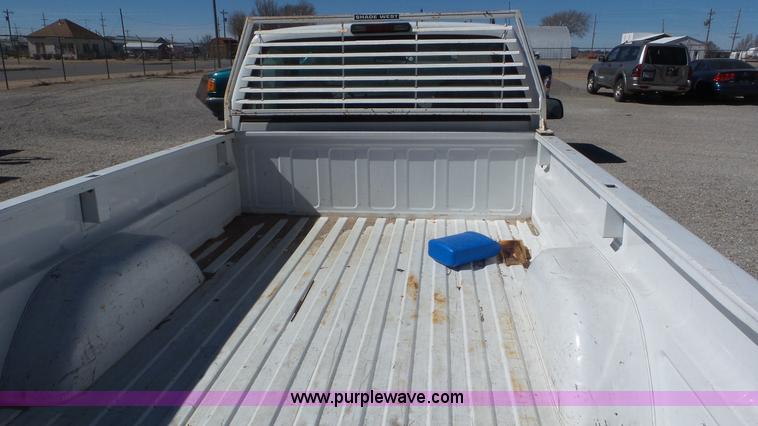 image for item K6934 1995 GMC Sierra 1500 pickup truck