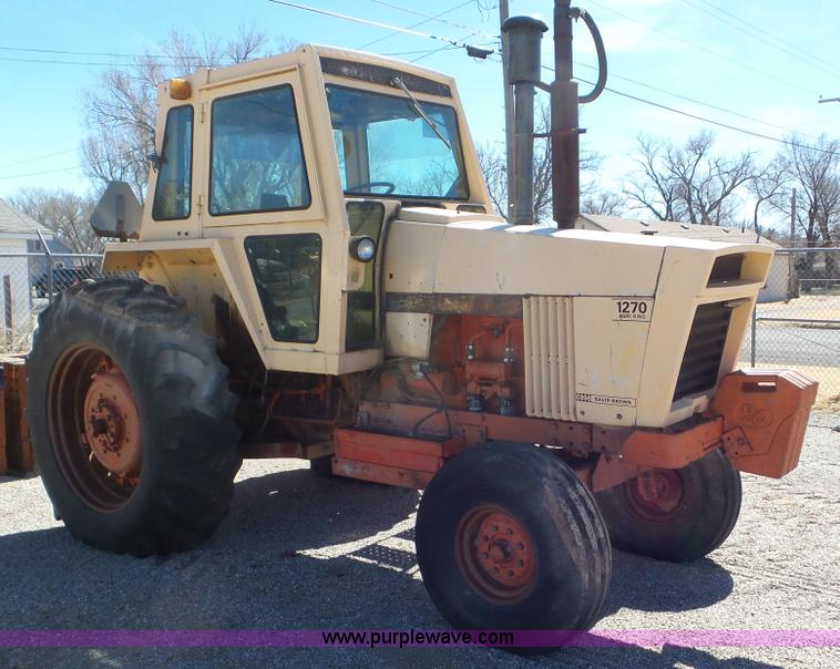image for item K6935 1973 Case 1270 tractor