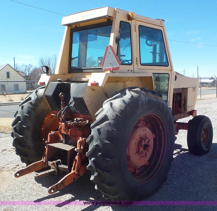 image for item K6935 1973 Case 1270 tractor
