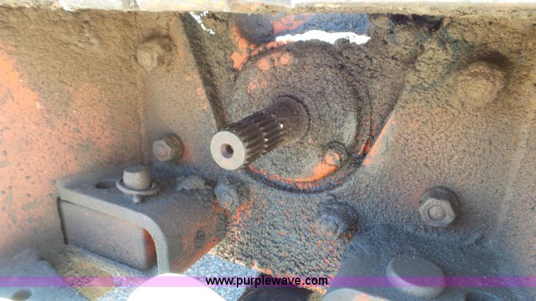 image for item K6935 1973 Case 1270 tractor