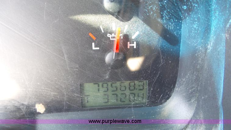 image for item K6940 2005 Ford F150 SuperCab pickup truck