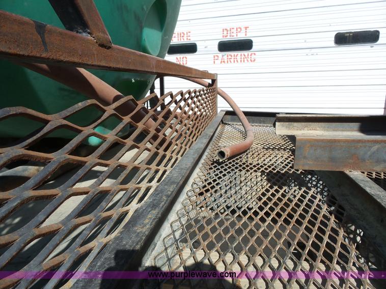 image for item L3689 2001 Freightliner FL70 water truck