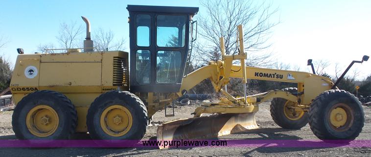image for item L3695 2003 Komatsu GD650A motor grader