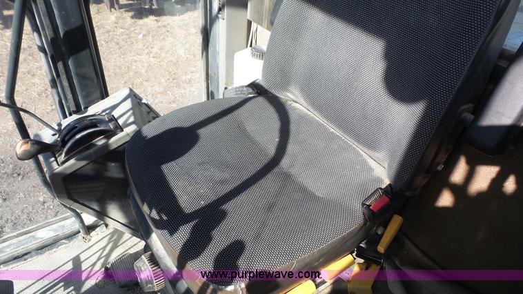 image for item L3695 2003 Komatsu GD650A motor grader