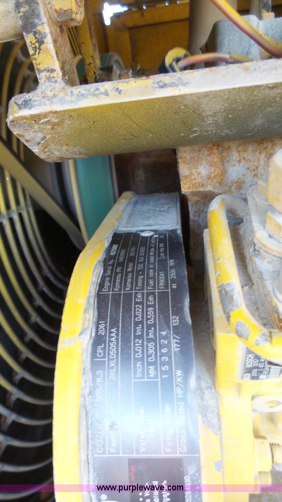 image for item L3695 2003 Komatsu GD650A motor grader