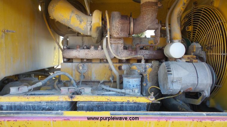 image for item L3695 2003 Komatsu GD650A motor grader